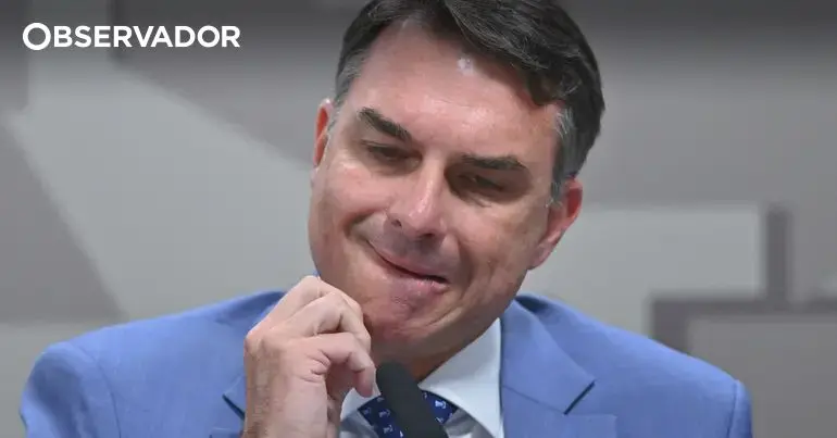 Flávio Bolsonaro investigated for corruption and money laundering in film financing
