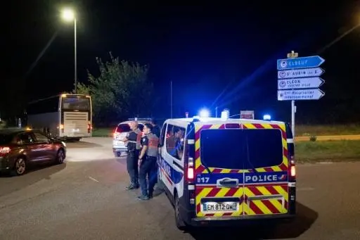 Déraillement d'un TER à Cléon : 44 blessés, un morceau de rail retrouvé sur les voies