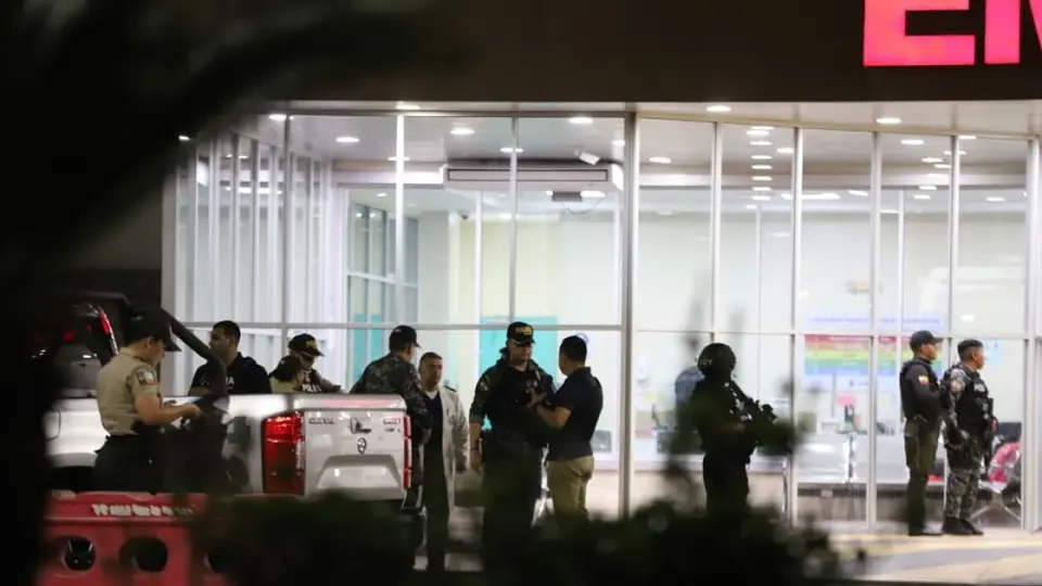 Dos sospechosos buscados por ataque a policía baleado en Monte Sinaí, Guayaquil