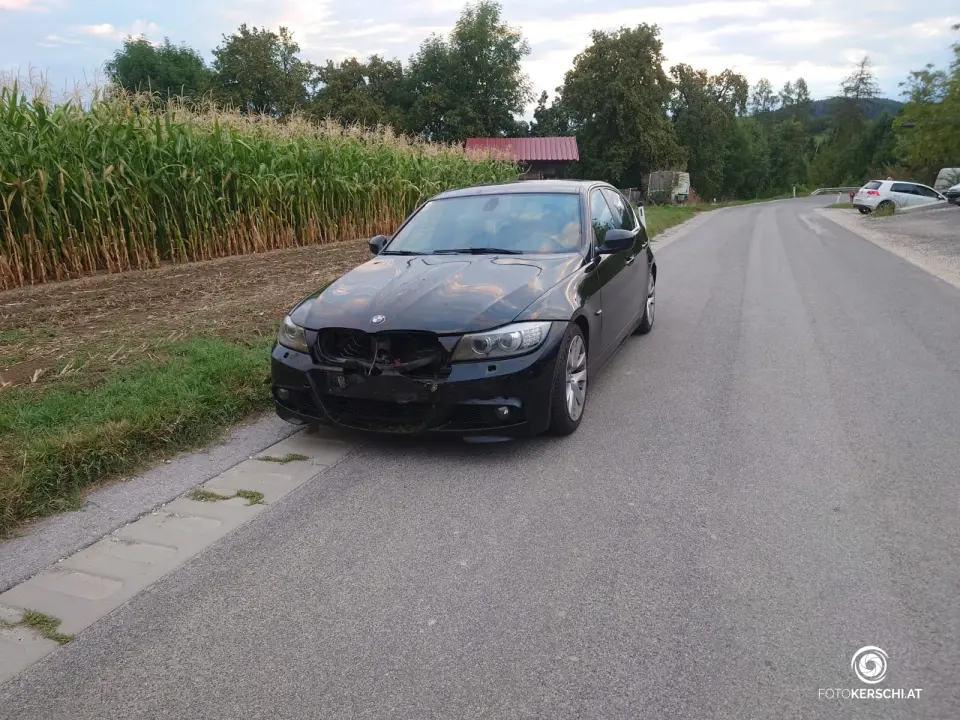 17-Jähriger ohne Führerschein flieht mit 150 km/h vor Polizei in Steyr