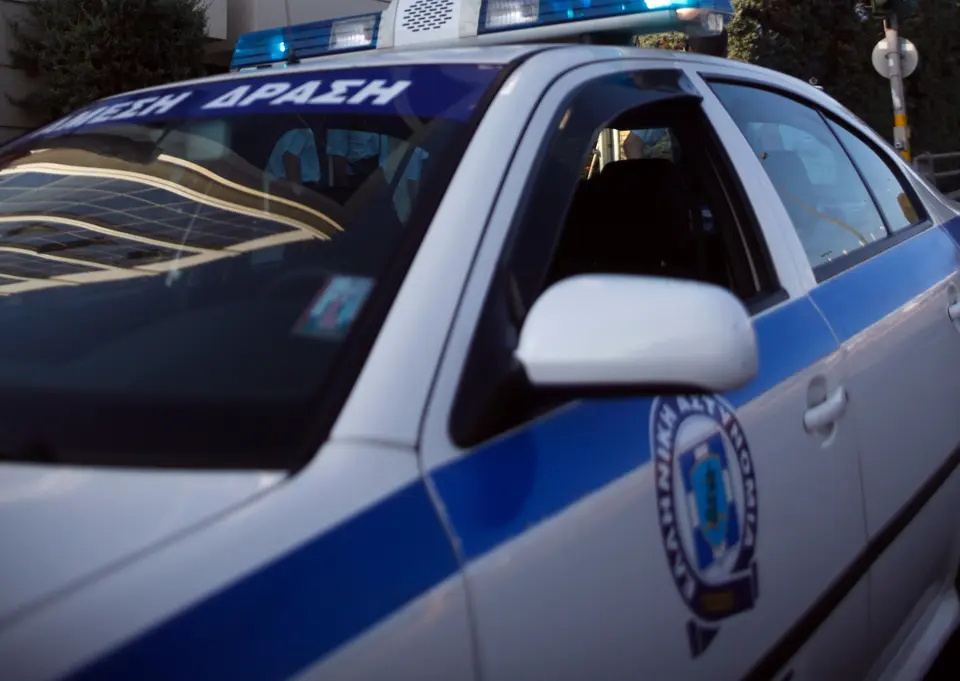 Σύλληψη 17χρονου για απόπειρα αφαίρεσης χρυσής αλυσίδας στον Άγιο Παντελεήμονα
