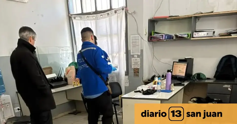 Policía detenido tras disparar a compañera embarazada en comisaría de Rivadavia