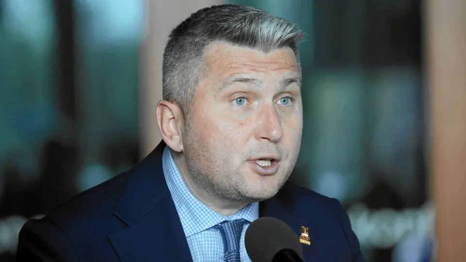 Szef PKOl Piesiewicz pozostaje w areszcie – sąd oddalił zażalenie obrony