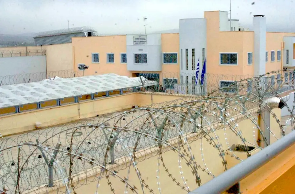Αιματηρή συμπλοκή στις φυλακές Δομοκού – πέντε τραυματίες, δύο νοσηλεύονται στη Λαμία