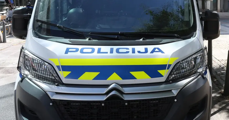 Napad na dvojico pri NOB-spomeniku v Rogozi, policija išče priče