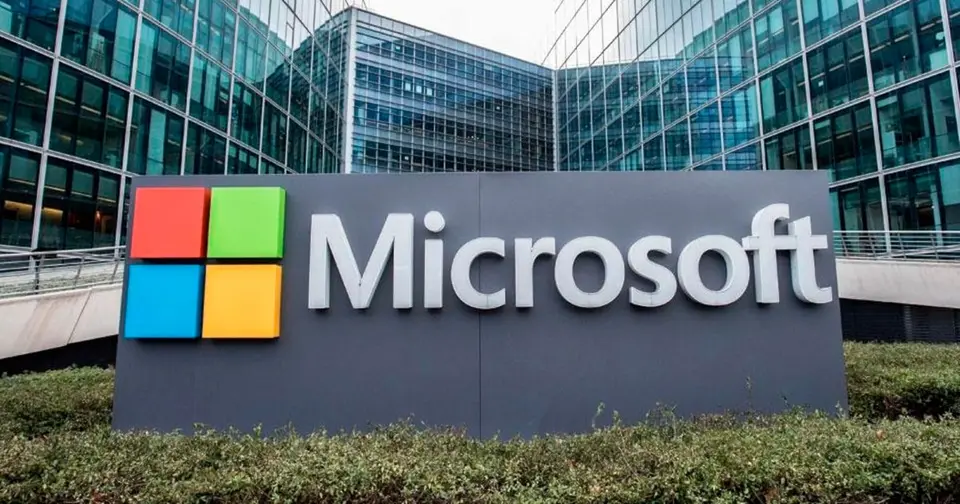 Criminosos usam IA e credenciais falsas para invadir contas Microsoft 365 de empresas