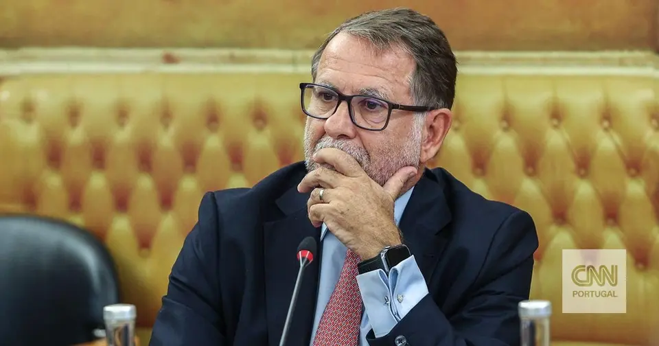 Tráfico de cocaína é "primeira ameaça" à segurança interna, diz ministro Luís Neves