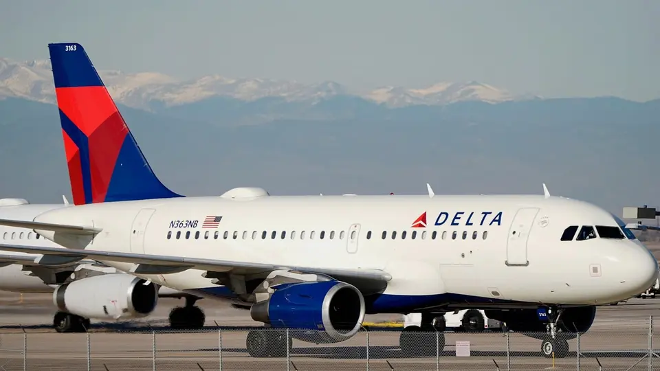 Russian Stowaway Appeals NYC Conviction After Hiding in Plane Lavatory on Paris Flight