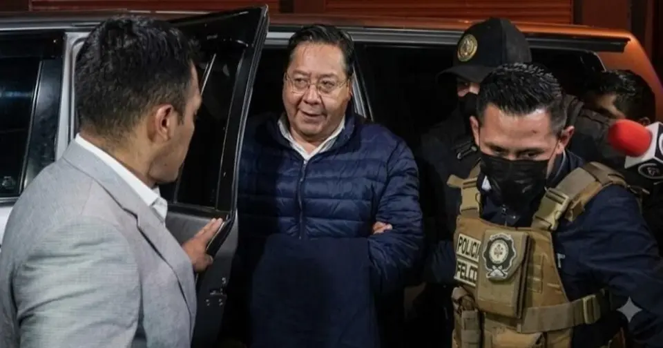 Juez de Santa Cruz ordena hospitalización oncológica de Arce; Gobierno impugna la resolución
