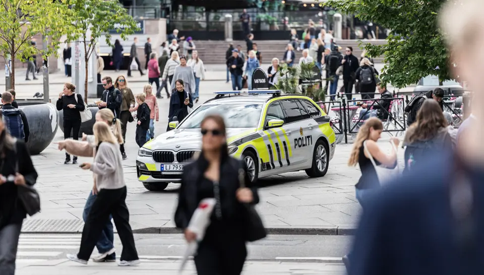 Kokk siktet for å servere utgått kylling til politiet under Kong Haralds begravelse