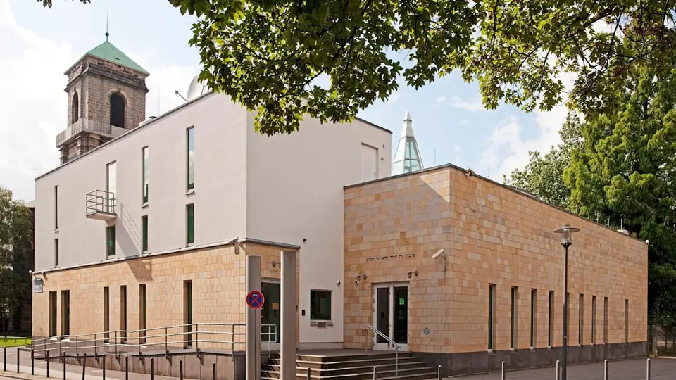 Brandanschlag auf Synagoge in Wuppertal – Afghane festgenommen