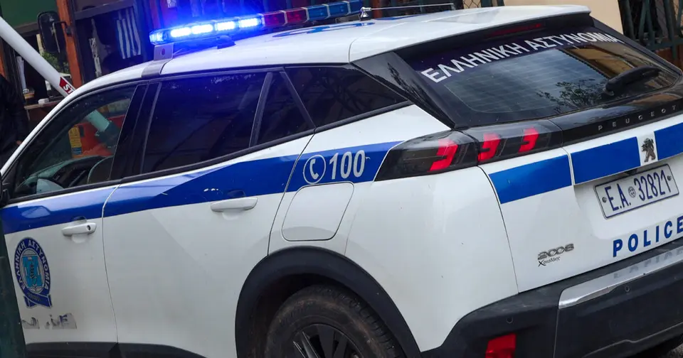Λαμία: Δύο ανήλικοι σε προφυλάκιση για σειρά κλοπών – Καταζητείται 15χρονος συνεργός