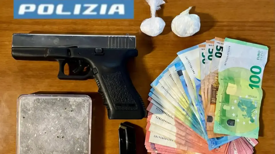 Sardegna, blitz antidroga nel Campidano: arresto a Monastir e 50mila euro sequestrati a San Gavino