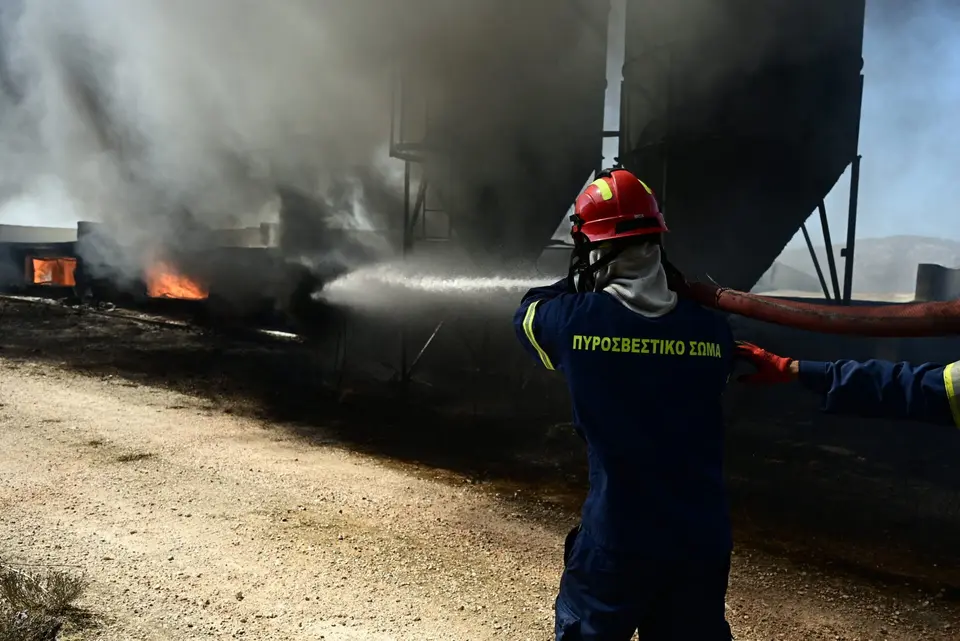 Arson in Lagonissi: 25-year-old arrested on suspicion of deliberately setting fire