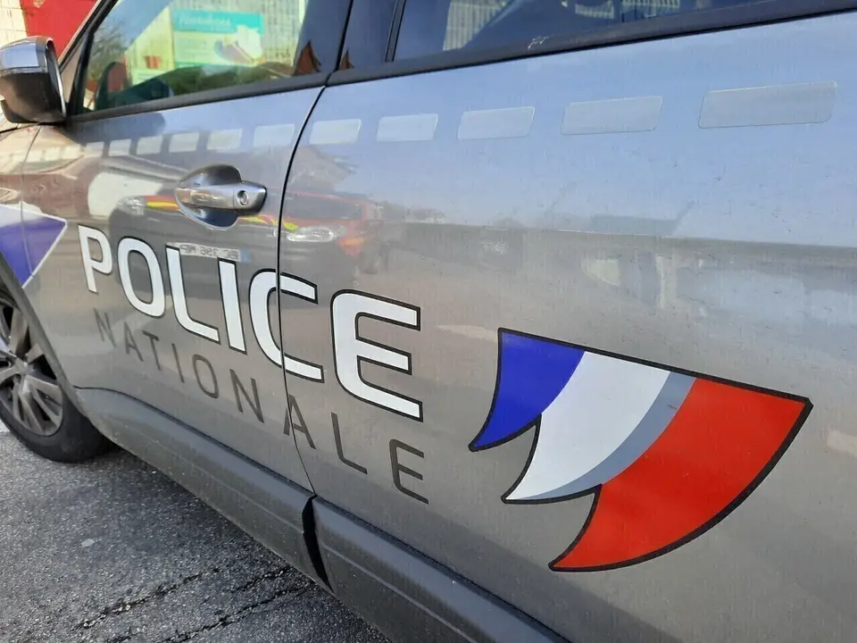 Double meurtre à Drancy : un ex-compagnon de 39 ans déféré, le conjoint hors de cause
