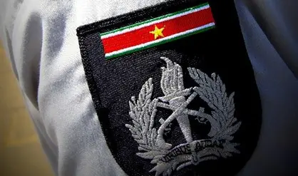 Drie politieagenten opgepakt in onderzoek kwikdiefstal bij bureau Geyersvlijt