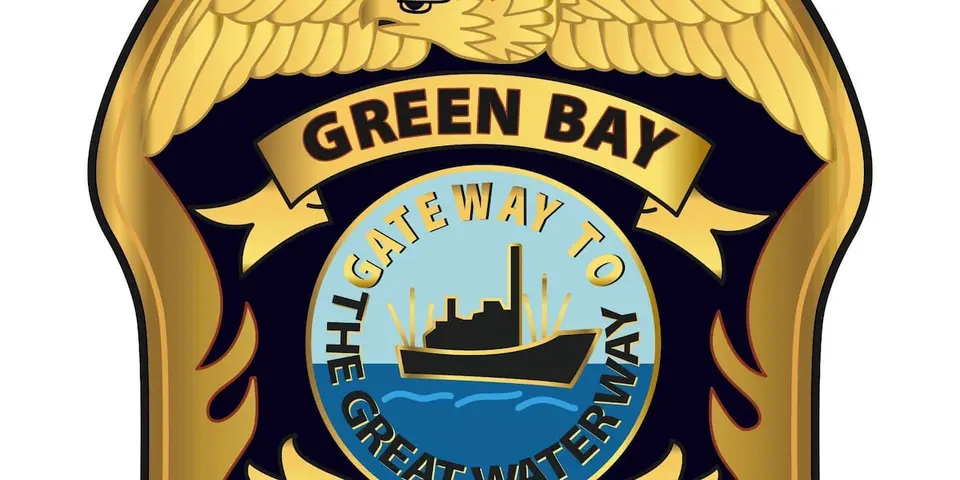 Green Bay Police Hunt Ashwaubenon Man on Child Abuse Warrant After Traffic Stop Escape