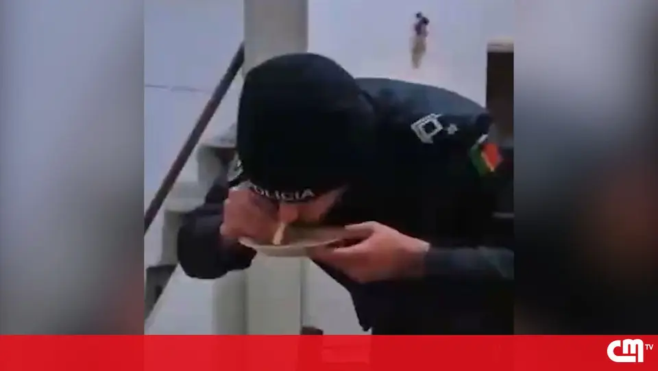 Agente da PSP filmado a consumir cocaína em Angra do Heroísmo
