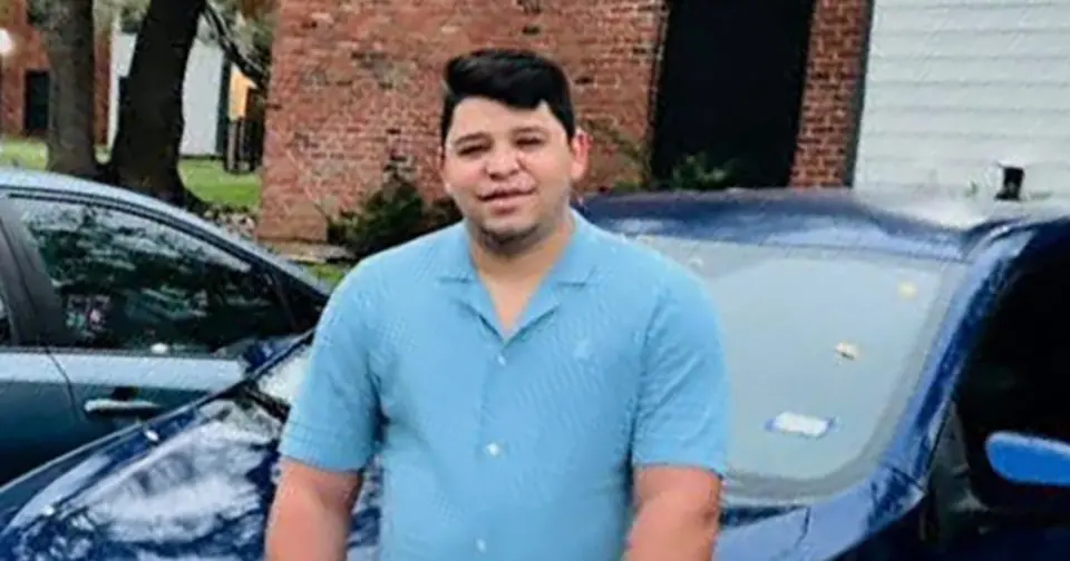 ICE agent shoots Venezuelan food delivery driver in Austin, Texas