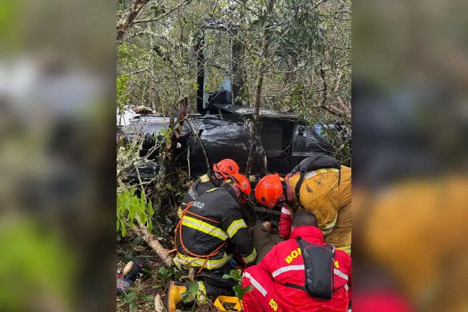 Sobrevivente de queda de helicóptero em Iaras (SP) preso com três mandados em aberto