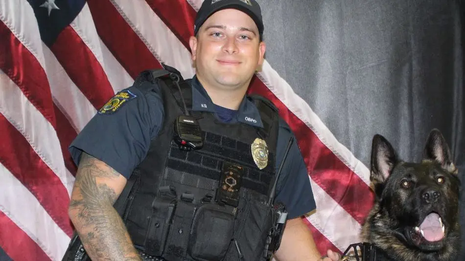 Suspect shoots officer with own gun at Florida hospital after assault on elderly couple
