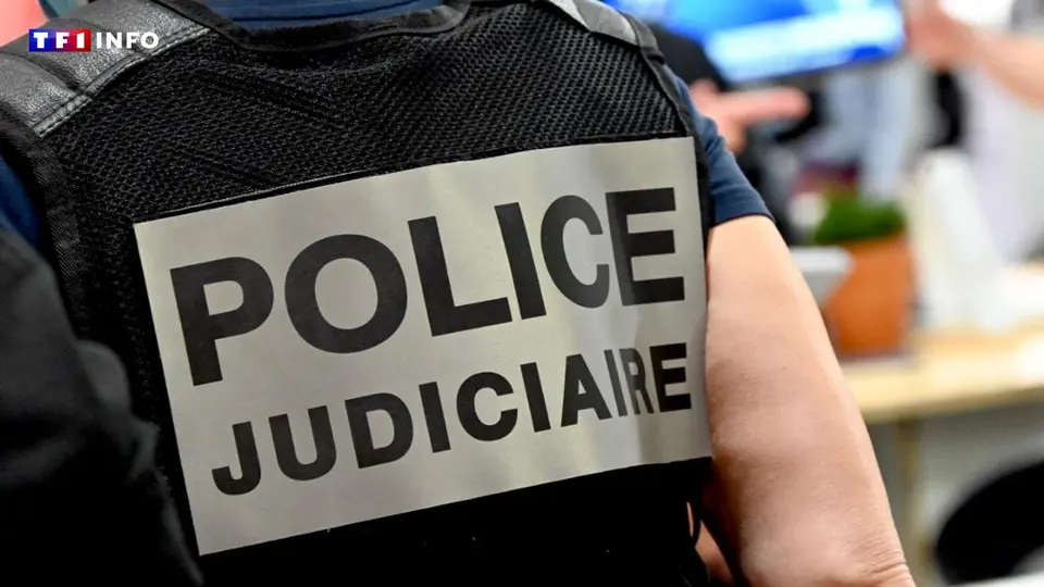 Body of woman found in car on A8: driver held in custody for murder
