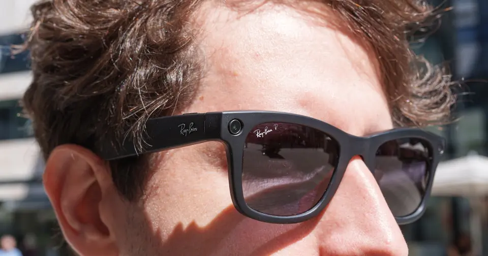 Femmes filmées à leur insu avec des lunettes connectées : le parquet de Paris ouvre des enquêtes