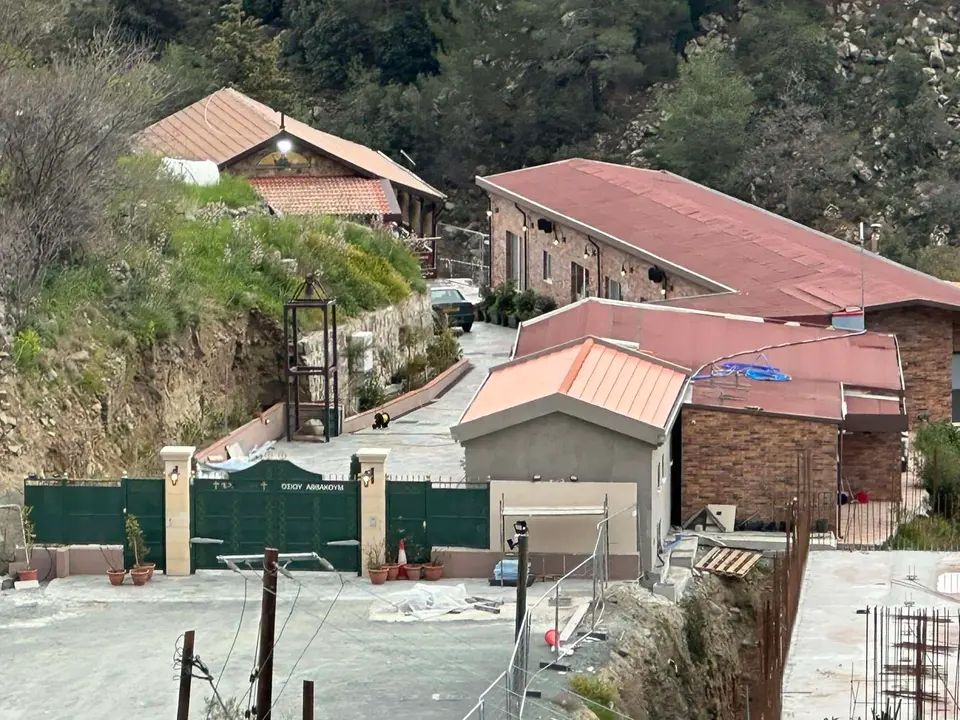 Μάρτυρας στη δίκη μονής Αβακούμ: «Καθαρό θέατρο» η εκστατική τελετή