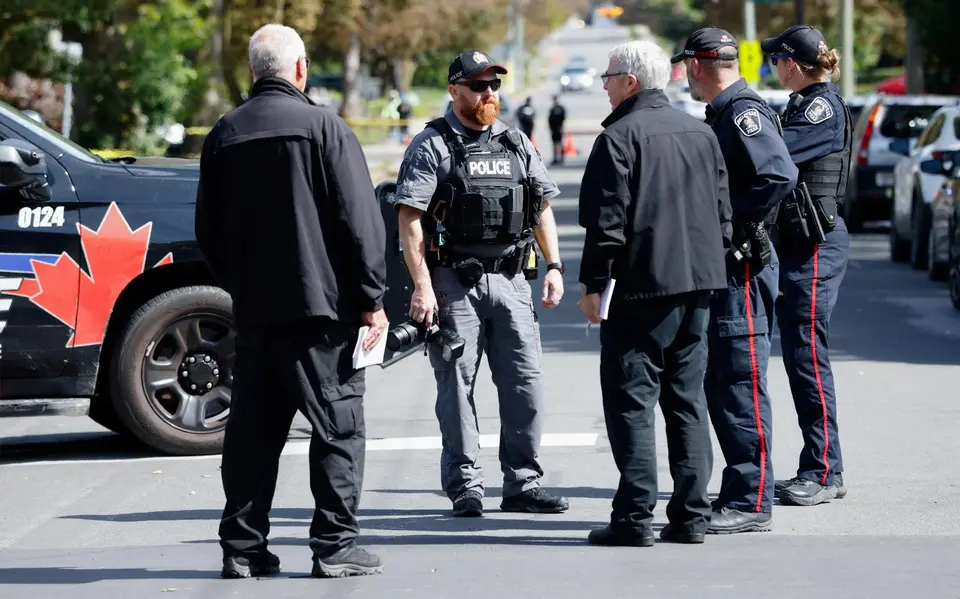 Gunman opens fire at Ontario synagogue on Yom Kippur, officer critically wounded