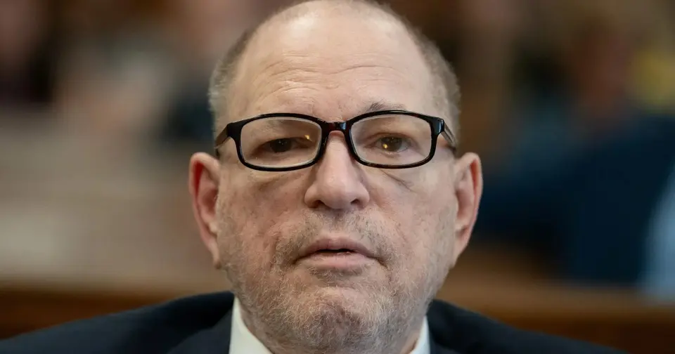 Harvey Weinstein condenado a 15 anos por crime sexual contra ex-assistente