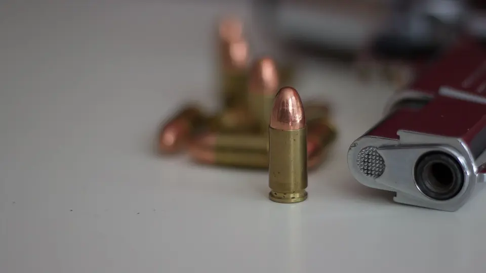 Police kills suspected robber in Guayaquil during assault on street vendor
