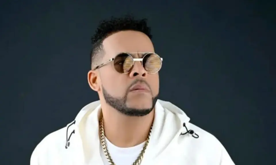 Young man surrenders over assault and homicide at home of Julián Oro Duro in Dominican Republic