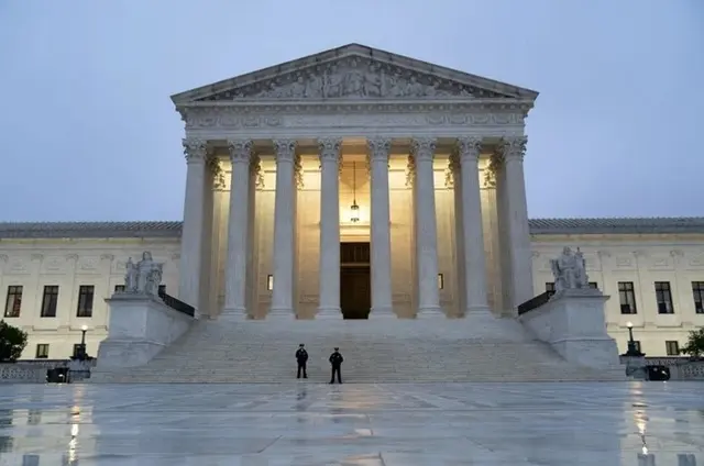 U.S. Supreme Court Blocks Alabama Nitrogen Execution