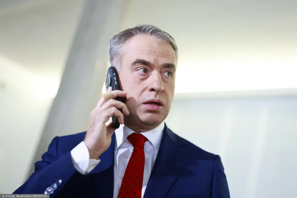 Medical data leak from Medyc.pl – CBZC launches investigation, Minister Gawkowski responds
