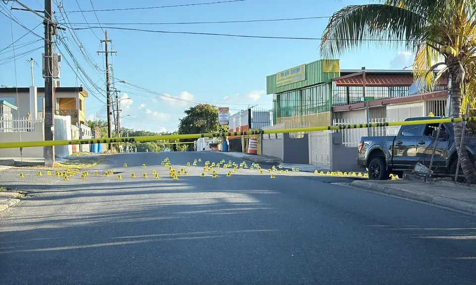 Hombre asesinado a tiros en pickup en Bayamón; víctima identificada como Jonathan Aponte Figueroa