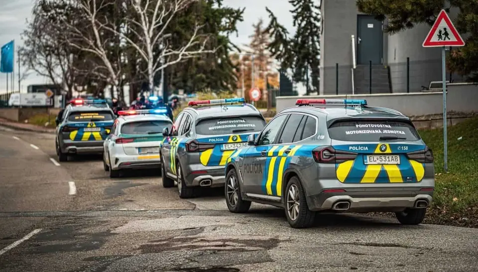 Pri akcii Kuriér v Bratislave obvinili štyroch ľudí, zaistili metamfetamín a peniaze