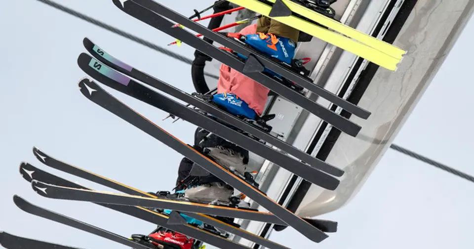 Ehemaliger Liftarbeiter in Tirol nutzte gestohlene Freifahrtkarte für Gratis-Skipässe