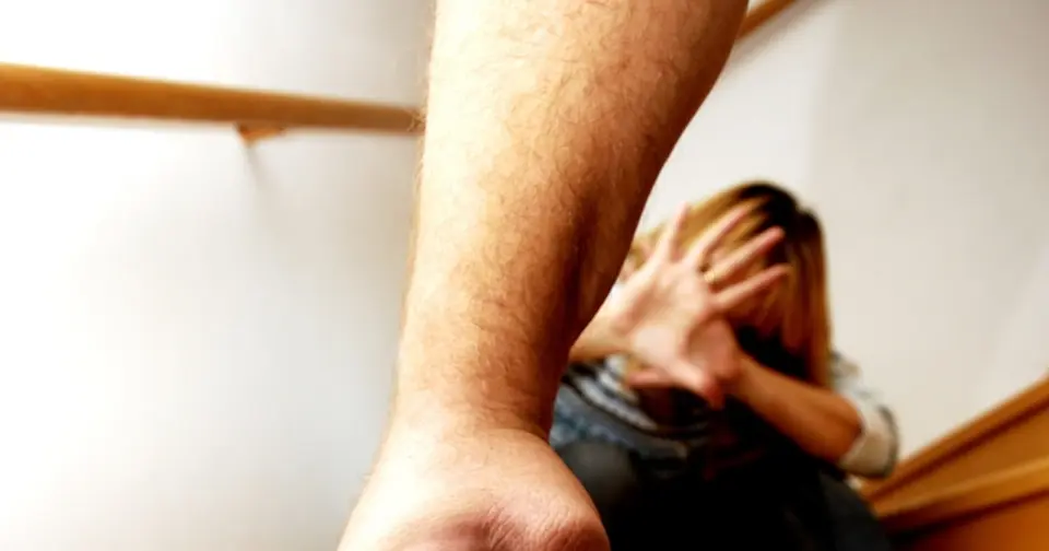 Violent ex-husband in Charleroi: one year in prison sought for assault, harassment and threats