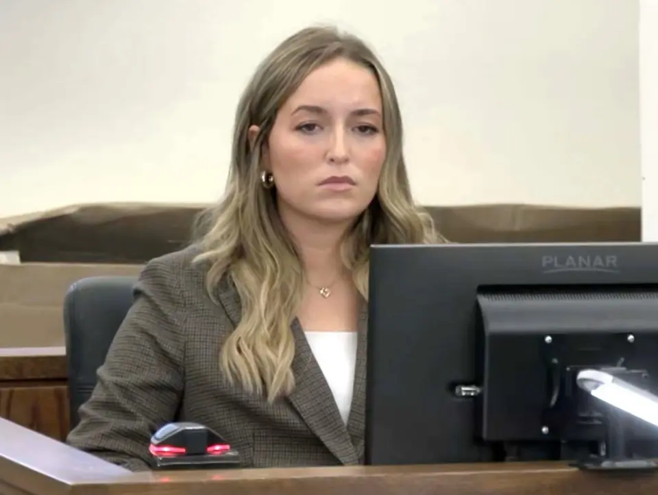 Ex-mistress reads damning texts at Ohio murder trial of 'American Idol' alum Caleb Flynn
