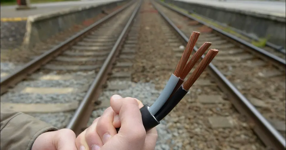 Theft of railway cables in Brussels: five convicted to four years' imprisonment