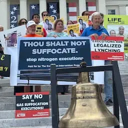 U.S. Supreme Court Blocks Alabama from Using Nitrogen Gas Execution