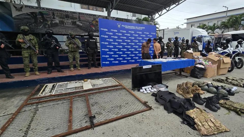 Operativo en Socio Vivienda 2: armas, droga en juguetes y sector 'atrincherado'