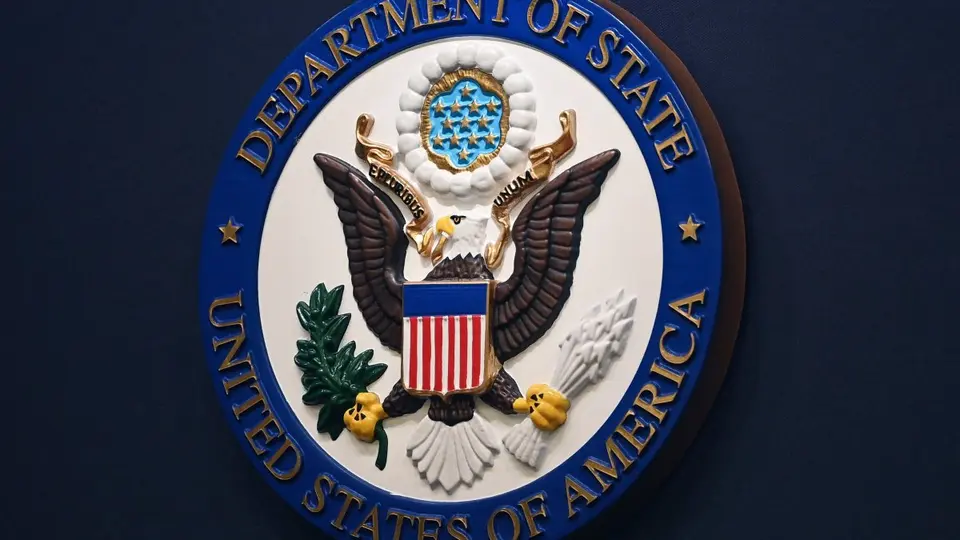 EEUU restringe visas a 27 latinoamericanos por corrupción y narcotráfico