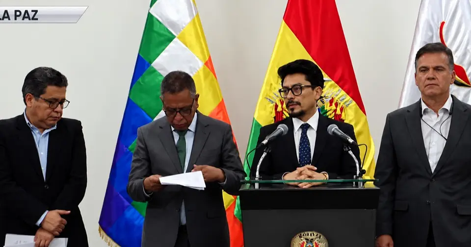 Bolivia exige pruebas a EE.UU. tras acusaciones de corrupción y narco contra fiscal Mariaca