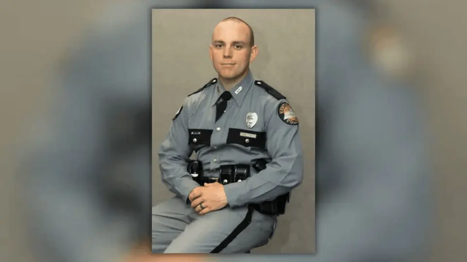 Kentucky State Trooper Hayden Phillips shot dead on I-65, suspect Emonnie Branch arrested