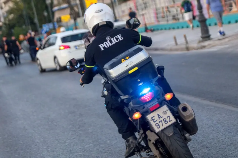 Telephone fraud in Ioannina: three arrests across two criminal networks