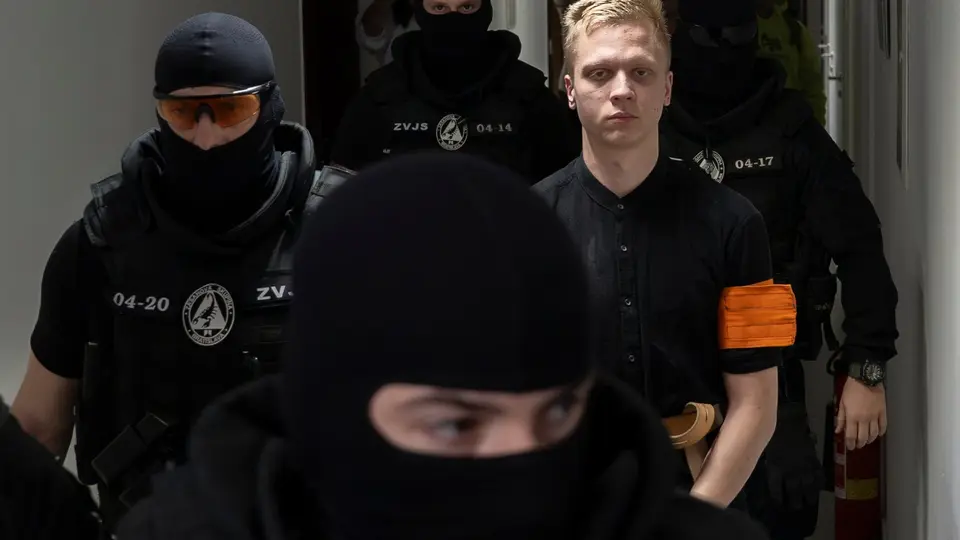 Samuel S. odsúdený na 25 rokov za vraždu na gymnáziu v Spišskej Starej Vsi
