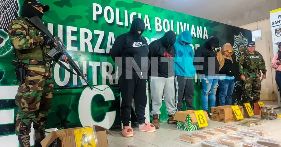 Cinco paraguayos detenidos en Bolivia con más de 40 kilos de droga