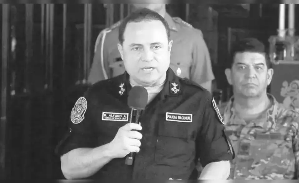 Muere Raúl Alfaro, excomandante de la PNP que ordenó captura de Castillo e investigado por muertes en protestas de 2022