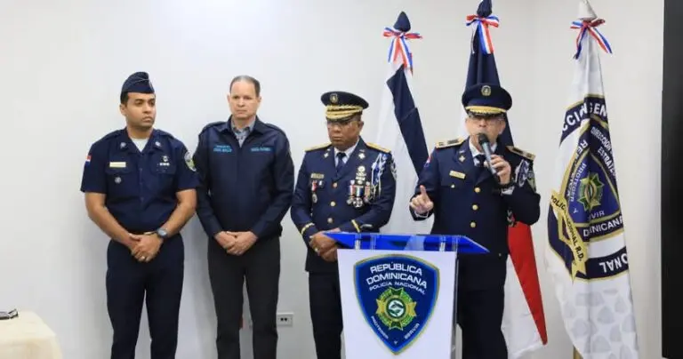 Más de 53,000 órdenes de arresto pendientes en República Dominicana